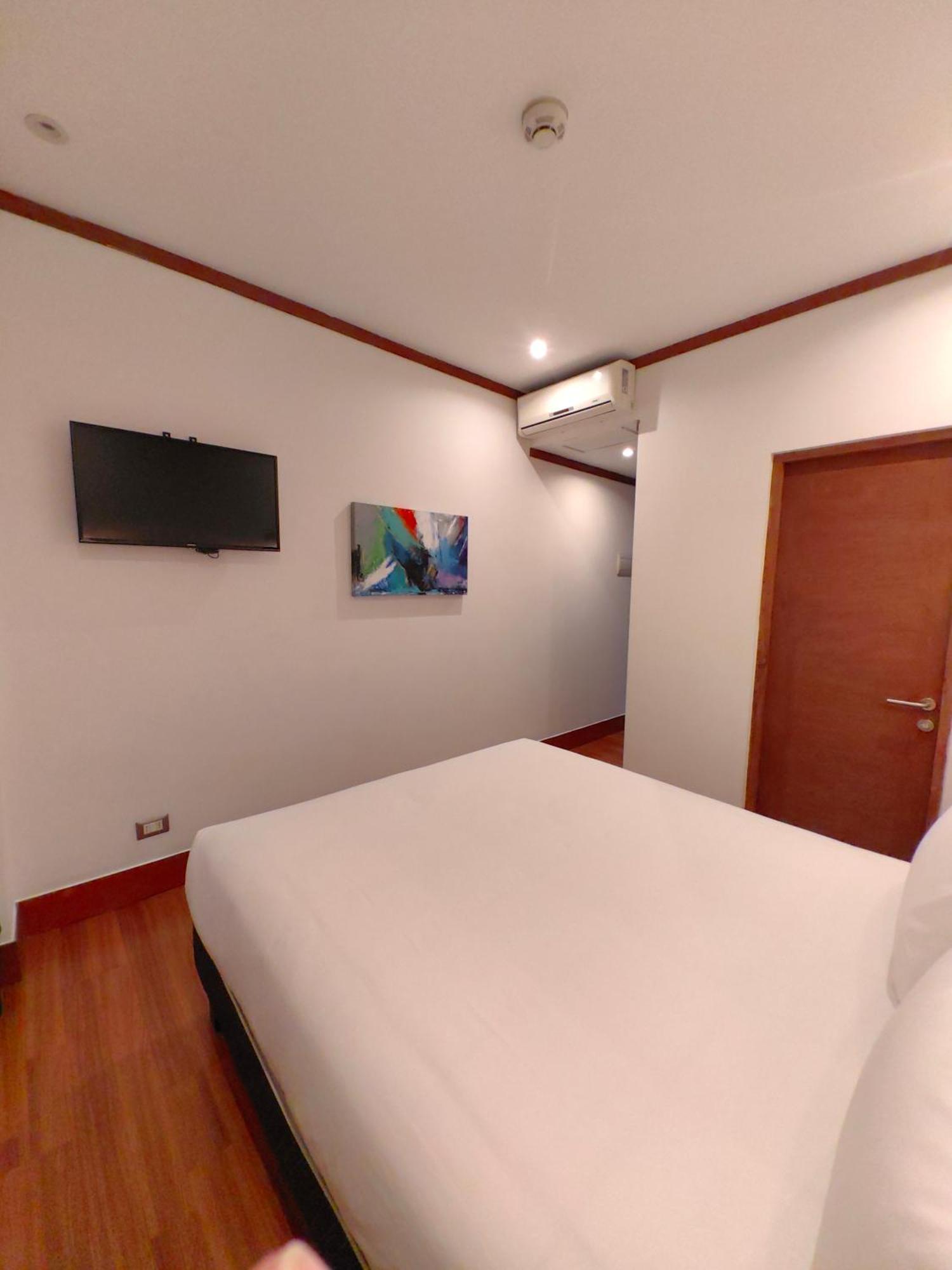 Concha Y Toro 33 Hotel Boutique By Nobile Santiago del Cile Esterno foto